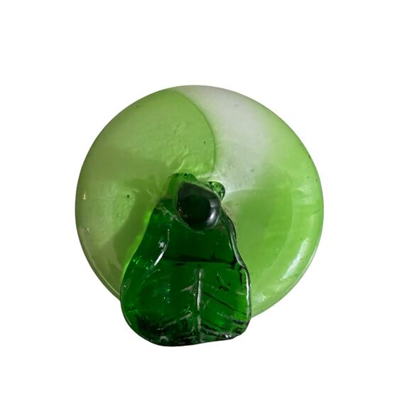 Murano Style Vintage Light Green Apple Glass Art - Picture 5 of 16